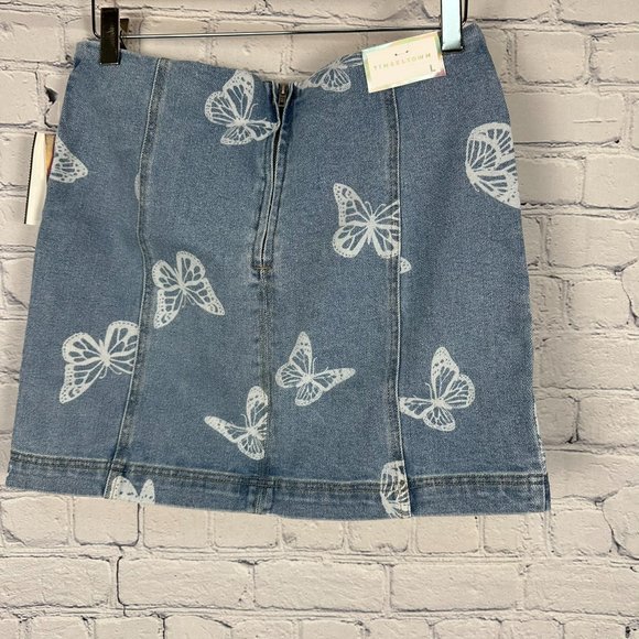 Tinseltown Women's Light Wash Butterfly Appliqué Denim Skirt, Size Large, Blue - Picture 3 of 10